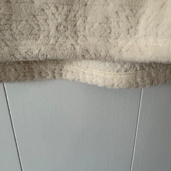 Almost new condition super soft Woods Copeland polar fleece cowl neck size L - Picture 8 of 11